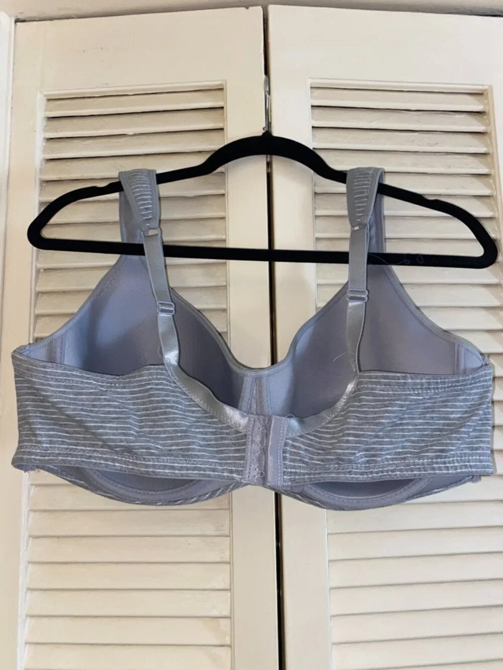 Nautica Intimates, 42D, Gray & White Striped Bra